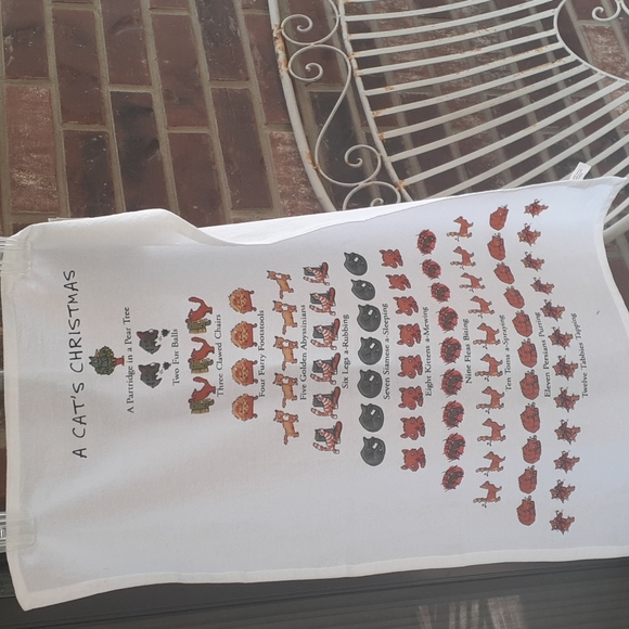 Nwt A CAT'S CHRISTMAS Ktchen towel 100% Cotton 18x26 measurements - Picture 5 of 5